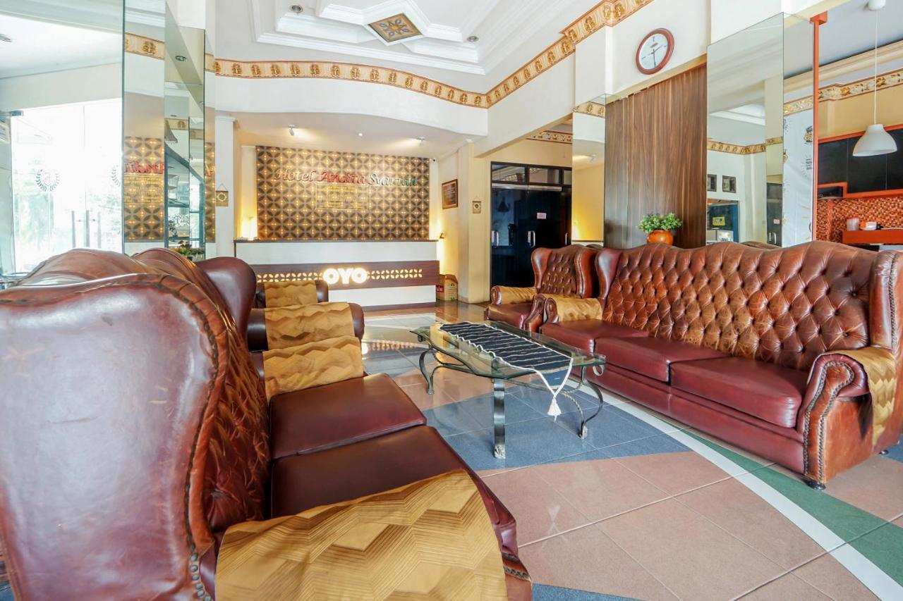 Oyo 231 Hotel Andita Syariah Surabaya Exterior foto